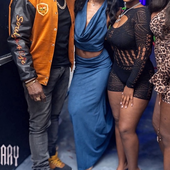 Elegant Blue Maxi Skirt Set - Picture 4 of 5